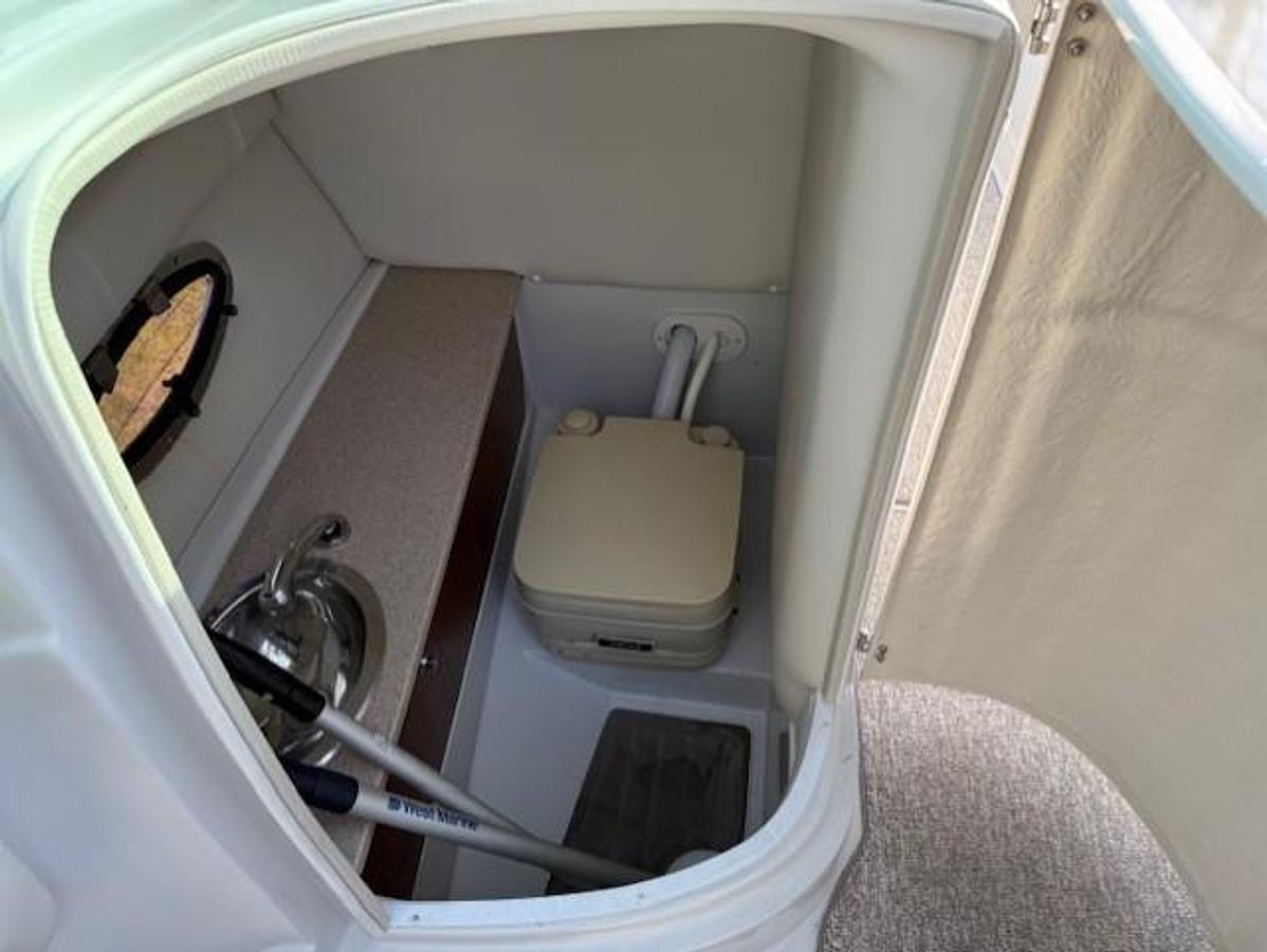 Used 2016 Crownline 270 SS