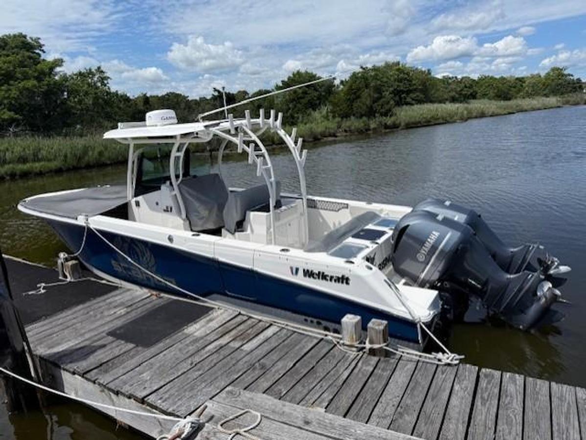 Used 2018 Wellcraft 302 Fisherman