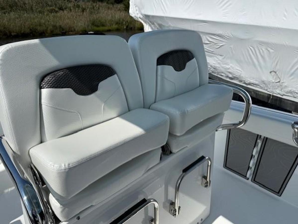 2025 Wellcraft 243 Fisherman