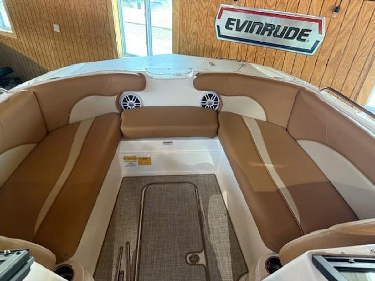 2023 NauticStar 203 DC Sport Deck Boat