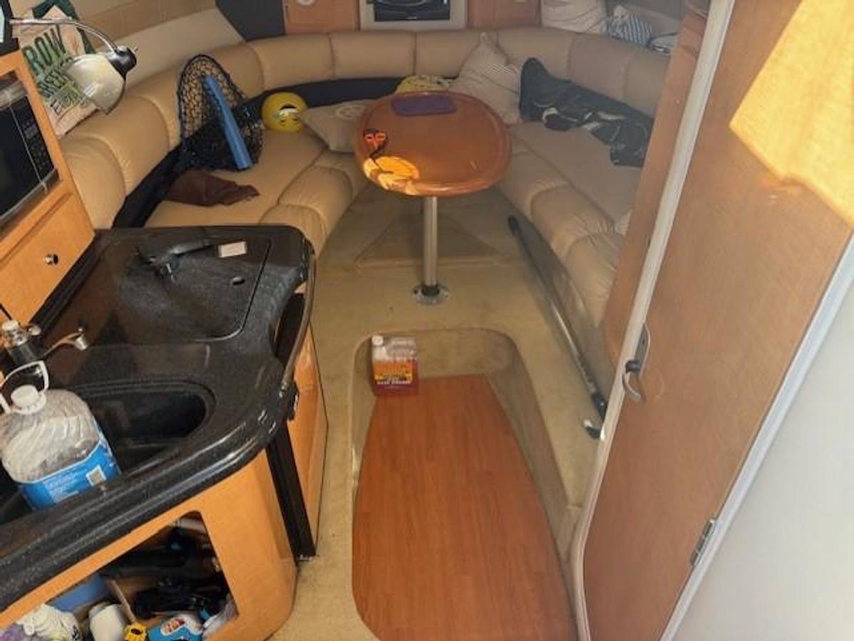 Used 2016 Glastron GS 289