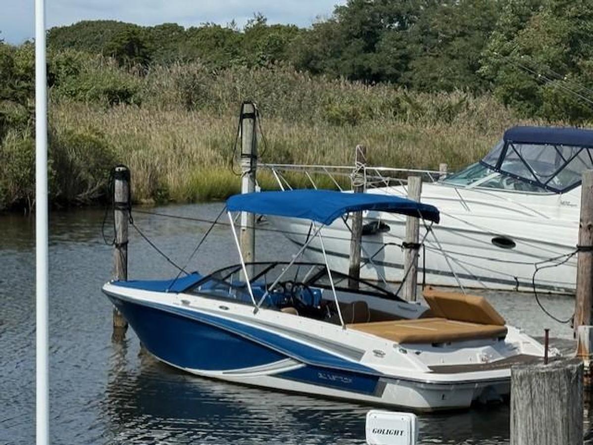 Used 2019 Glastron GT 205