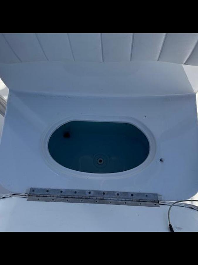 Used 2012 Sea Hunt Triton 225