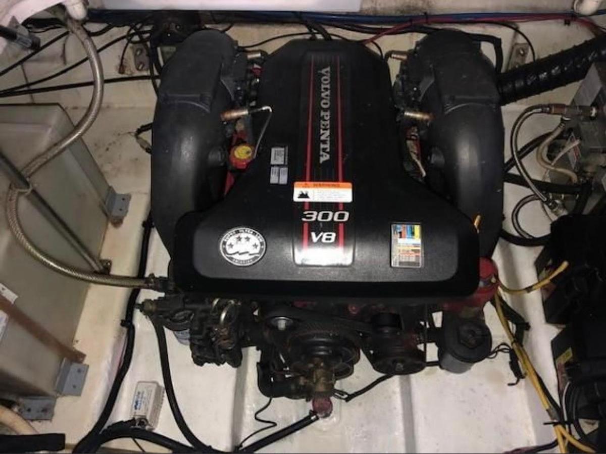 Used 2013 Glastron GS 289