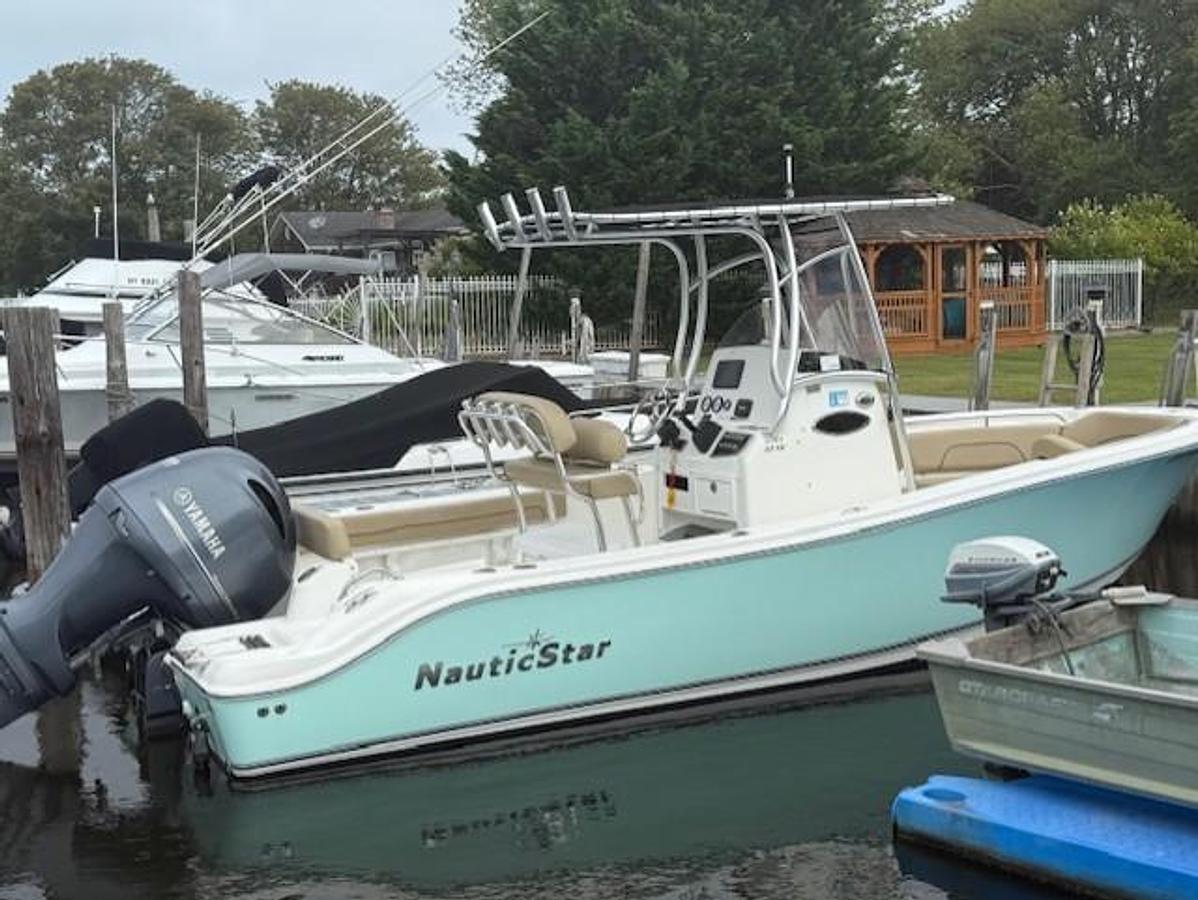 Used 2018 NauticStar 22 XS Offshore