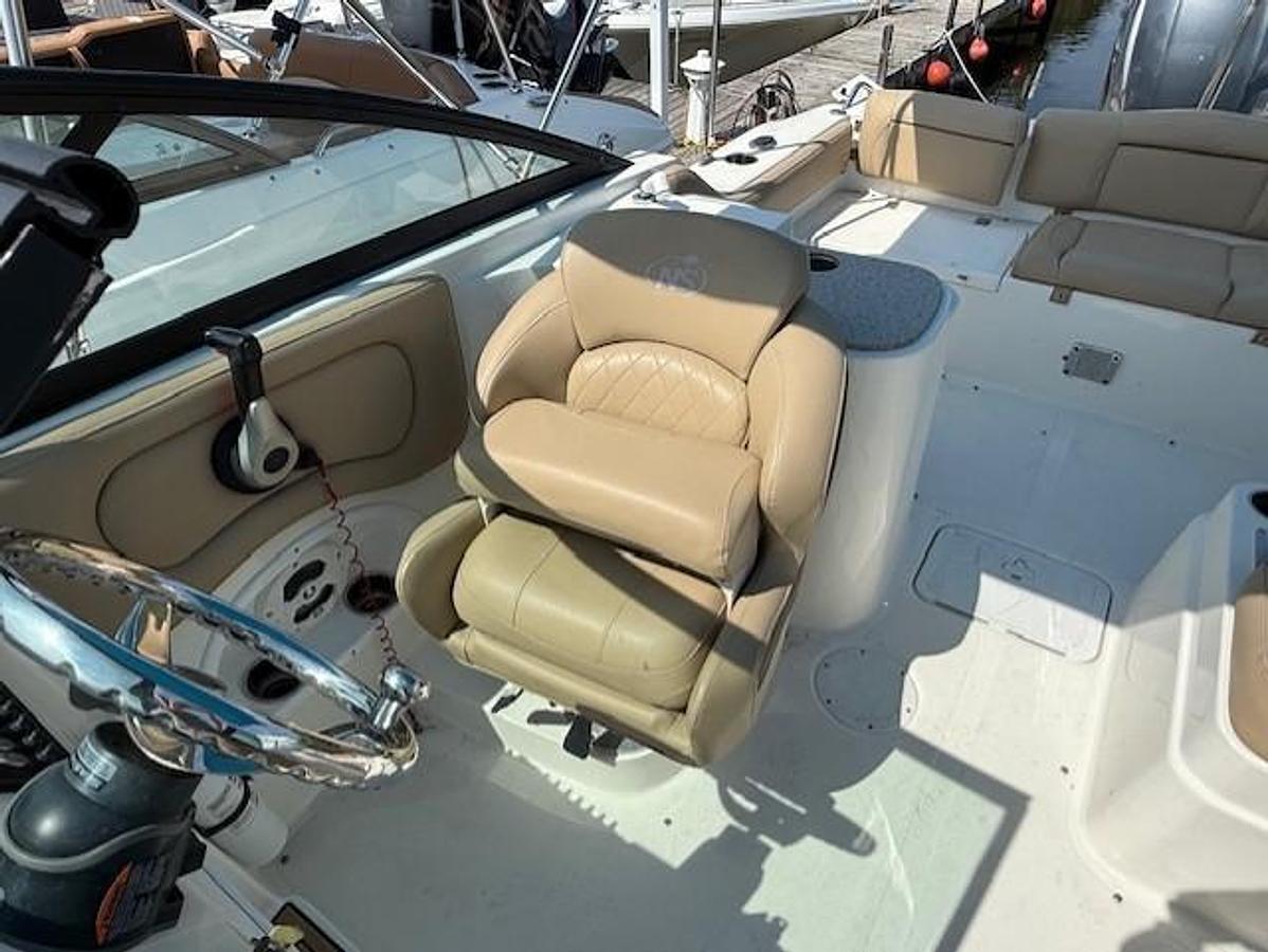 Used 2020 NauticStar 2302 Legacy Dual Console