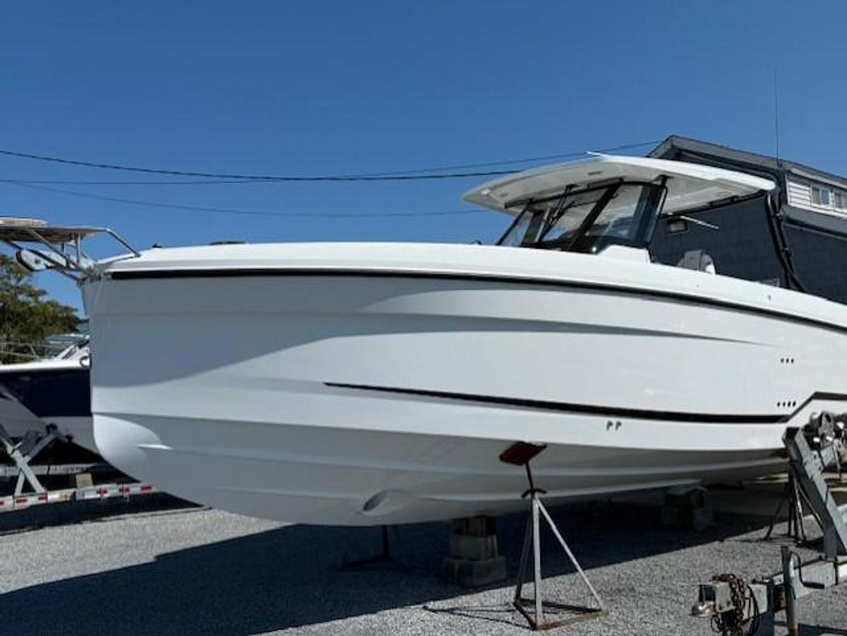 2026 Wellcraft 38 T-Top