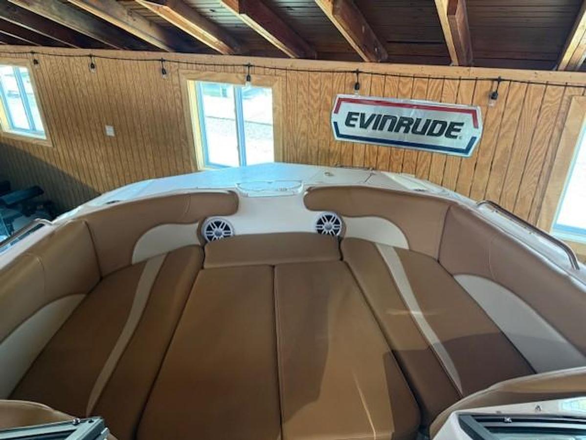 2023 NauticStar 203 DC Sport Deck Boat