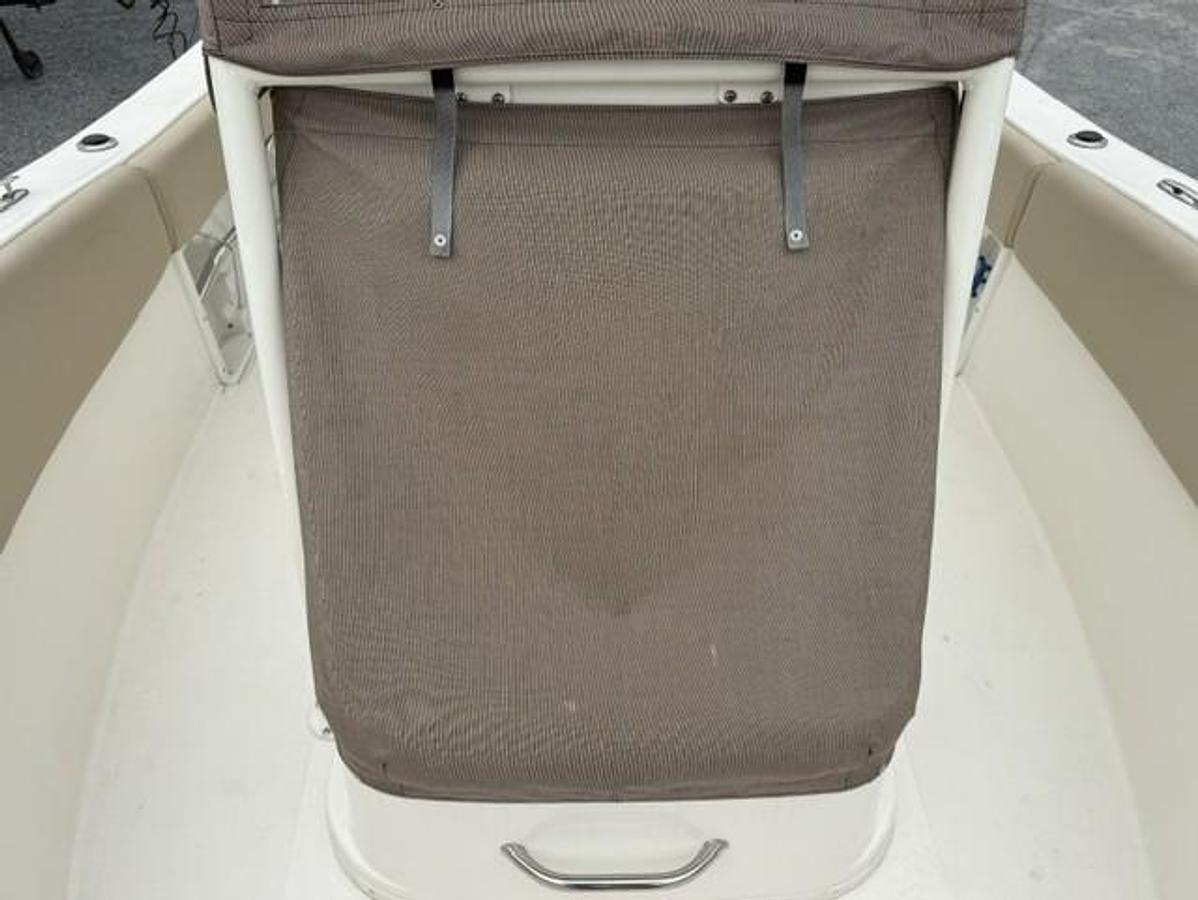 Used 2021 NauticStar 2102 Legacy