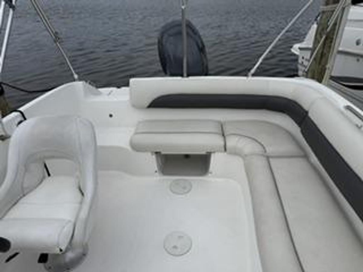 Used 2013 Hurricane 188 Sport Deck Boat