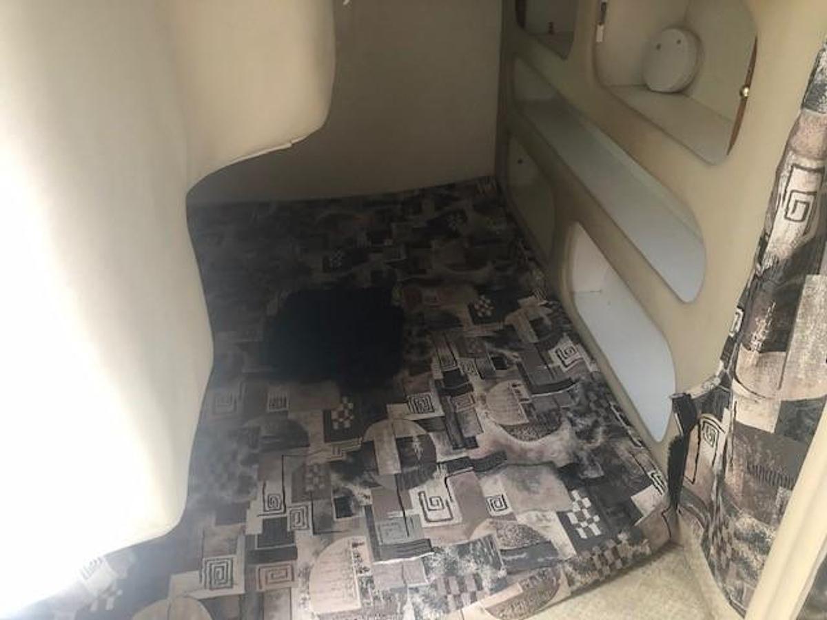 Used 2003 Rinker Fiesta Vee 270