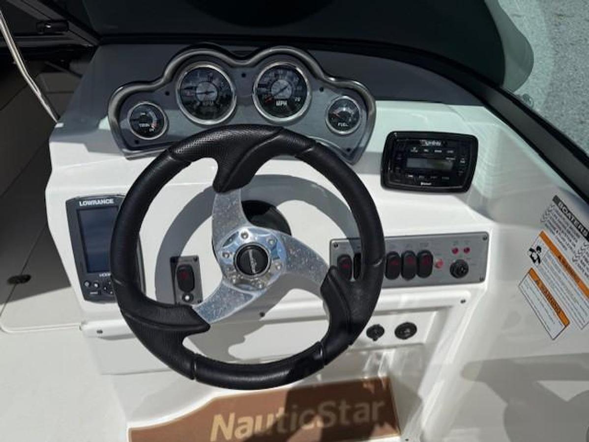 Used 2017 NauticStar 203 DC Sport Deck Boat