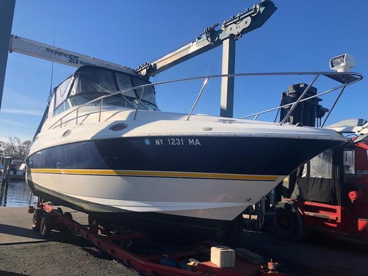 Used 2004 Cruisers Yachts 280 Express