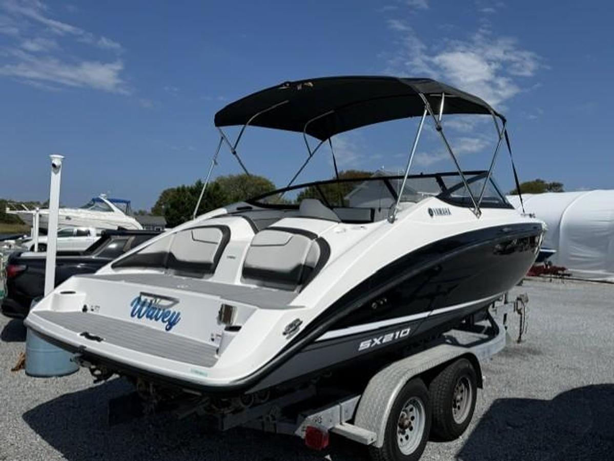 Used 2019 Yamaha SX 210