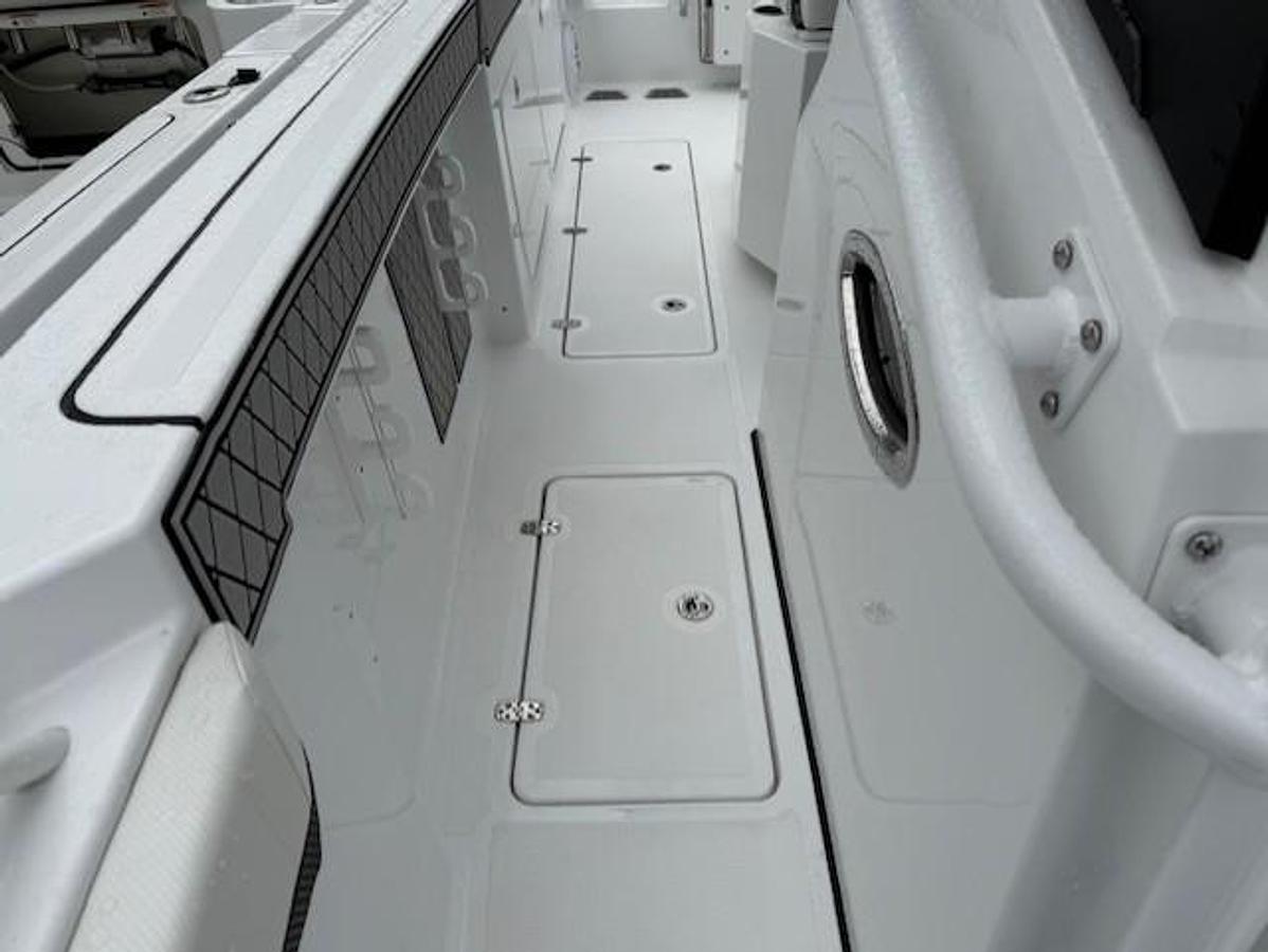 2026 Wellcraft 302 Fisherman