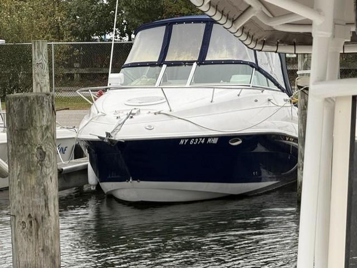 Used 2012 Glastron GS 259