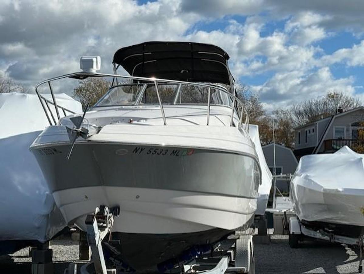 Used 2016 Glastron GS 289