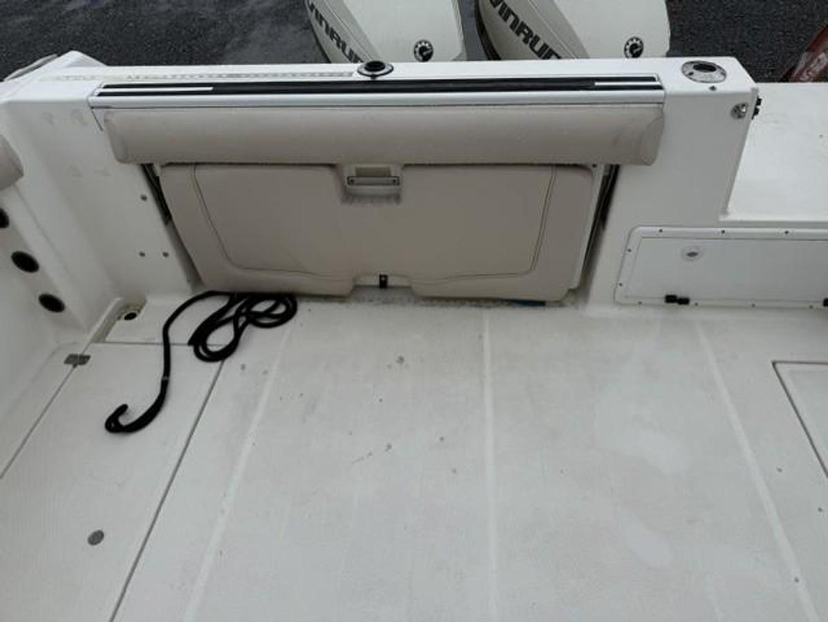 Used 2000 Wellcraft 290 Coastal