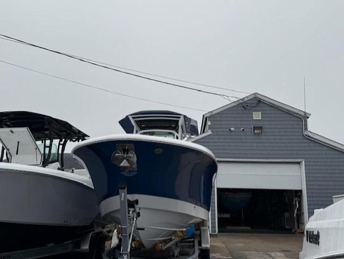 2024 Wellcraft 302 Fisherman