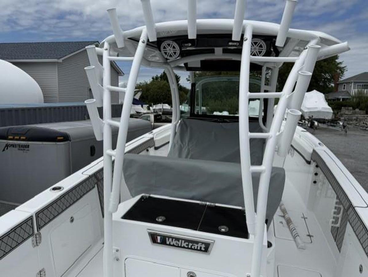 2026 Wellcraft 302 Fisherman