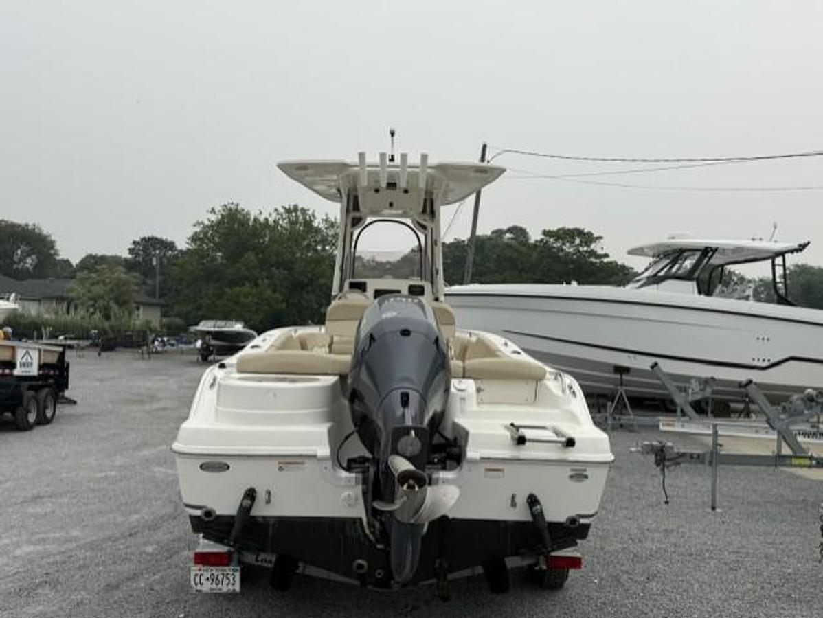 Used 2021 NauticStar 2102 Legacy