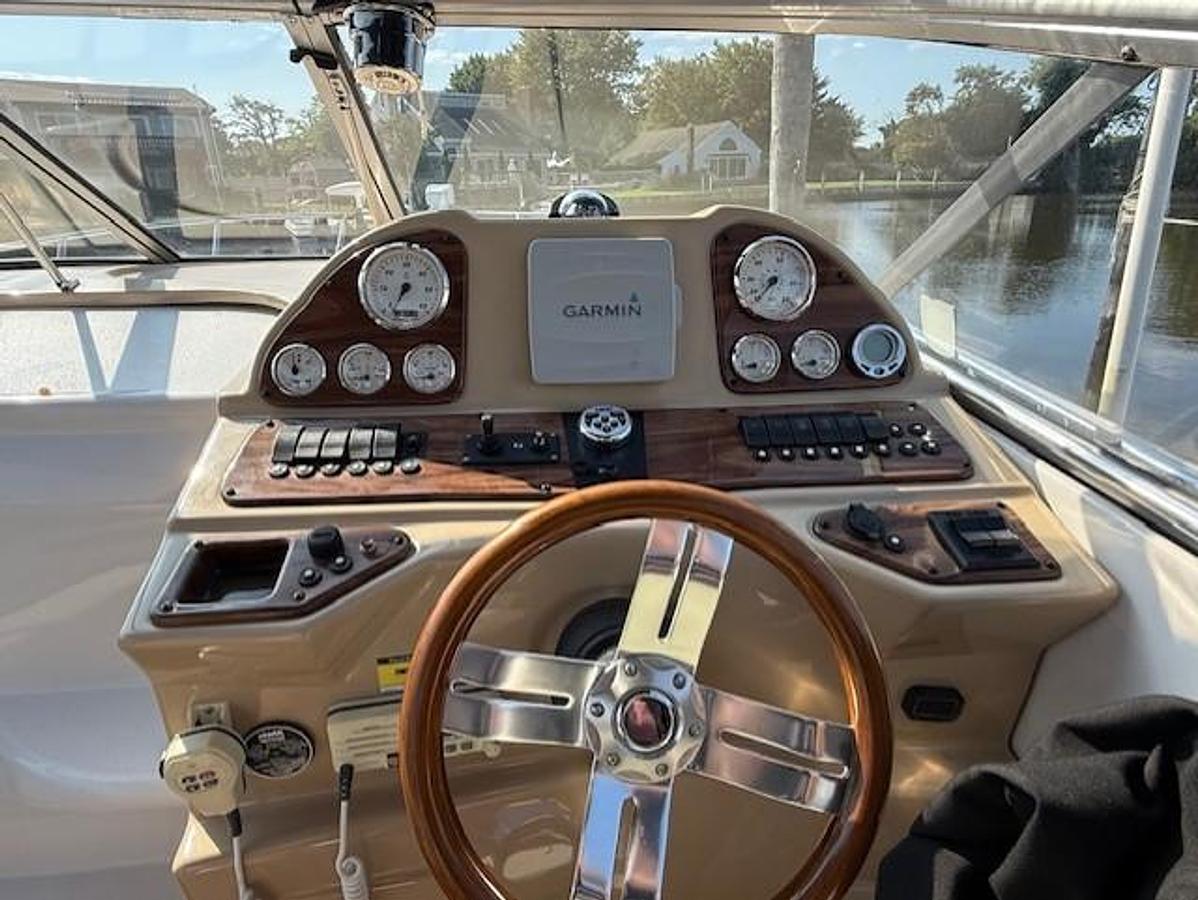 Used 2013 Glastron GS 289