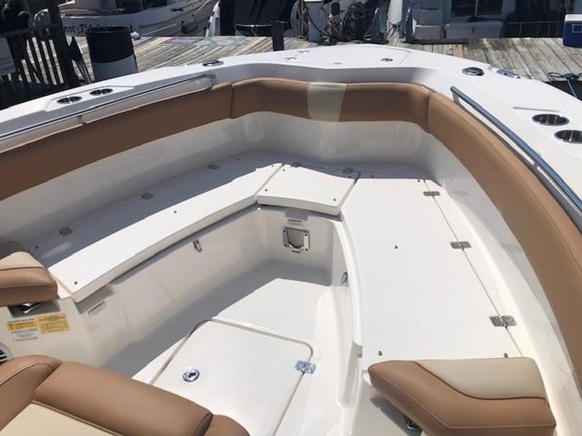 2023 NauticStar 24 XS