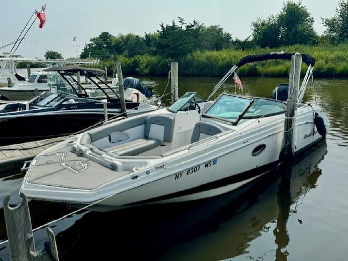 Used 2022 NauticStar 243 DC