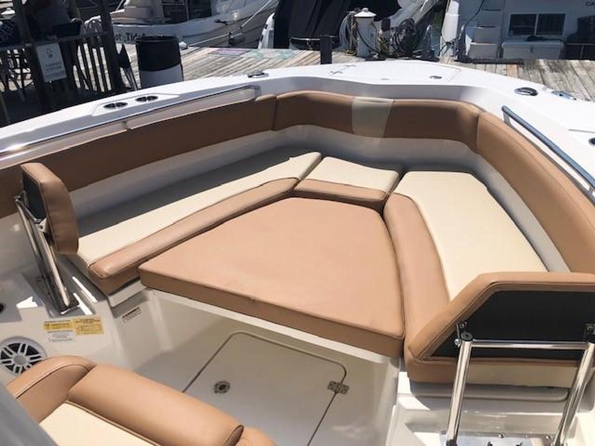 2023 NauticStar 24 XS