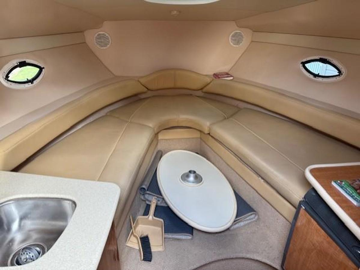 Used 2002 Maxum 2700 SCR