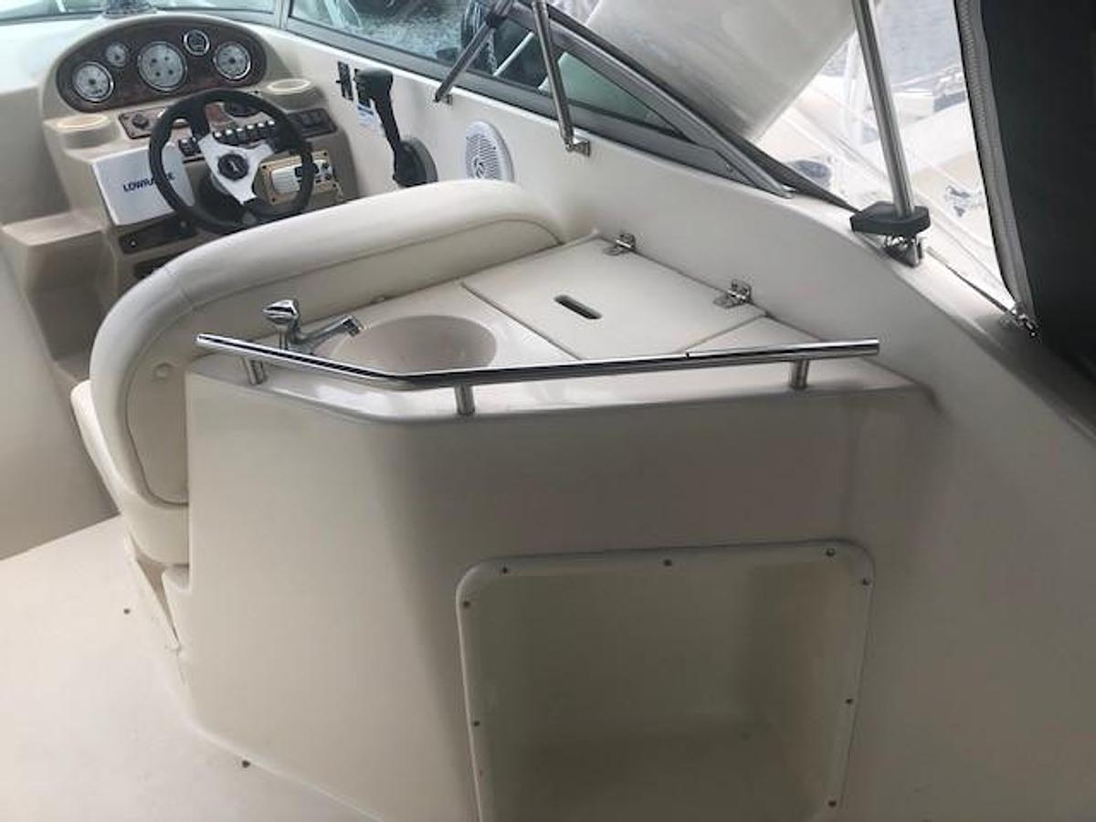 Used 2003 Rinker Fiesta Vee 270