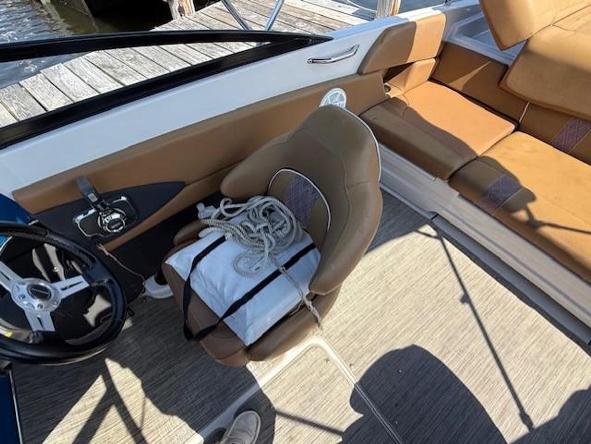 Used 2019 Glastron GT 205