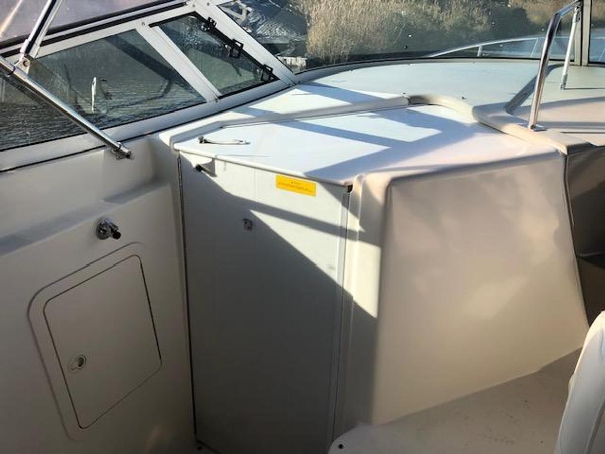 Used 2004 Cruisers Yachts 280 Express