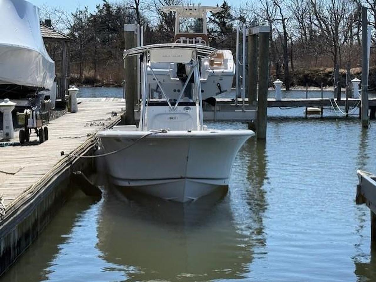 Used 2012 Sea Hunt Triton 225