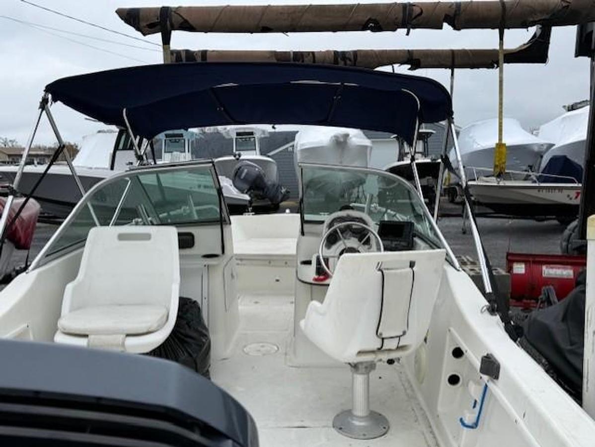 Used 2001 Sailfish 198 DC
