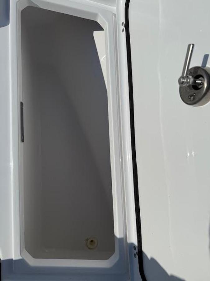 2025 Wellcraft 223 Fisherman