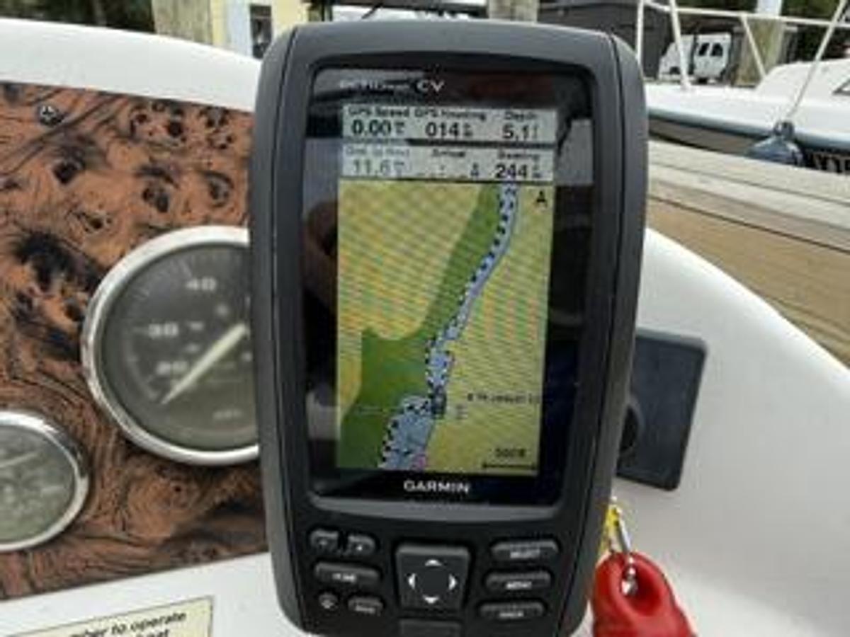 Used 2013 Hurricane 188 Sport Deck Boat