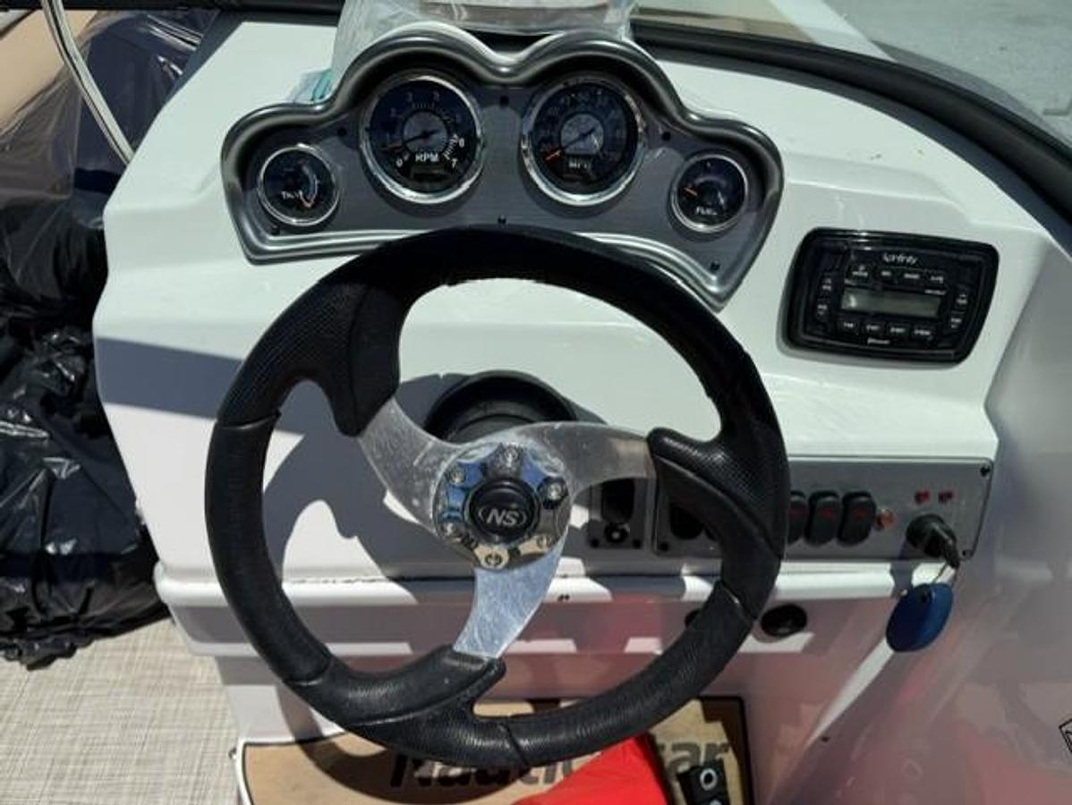 Used 2020 NauticStar 203 DC Sport Deck Boat
