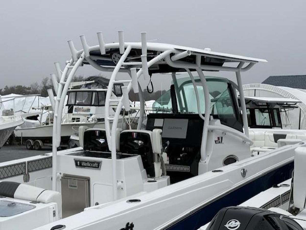 2024 Wellcraft 302 Fisherman