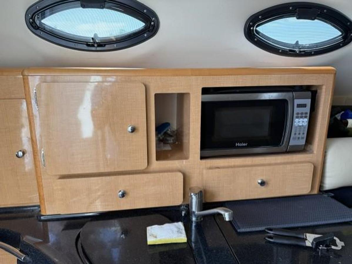 Used 2013 Glastron GS 289