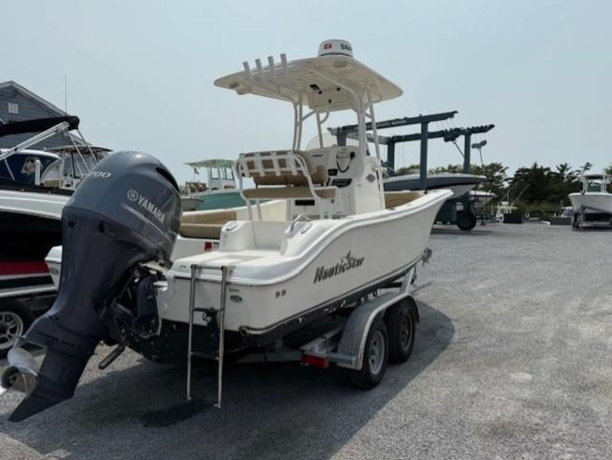 Used 2019 NauticStar 22 XS Offshore