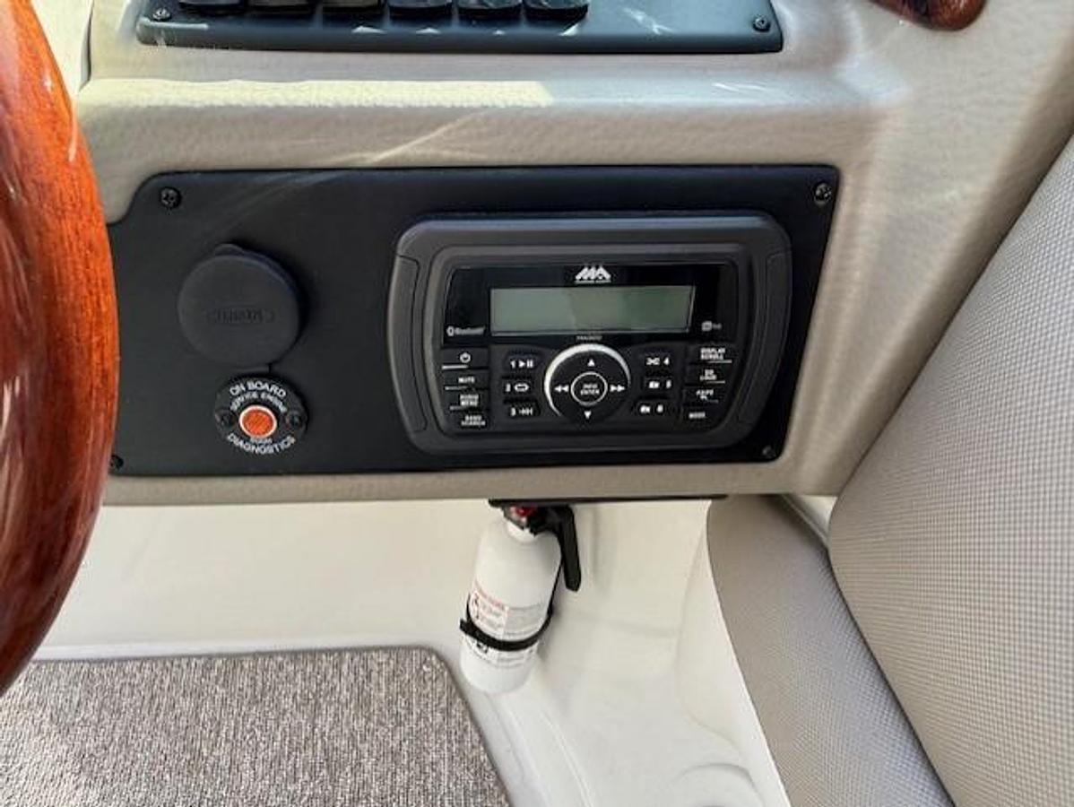 Used 2016 Crownline 270 SS