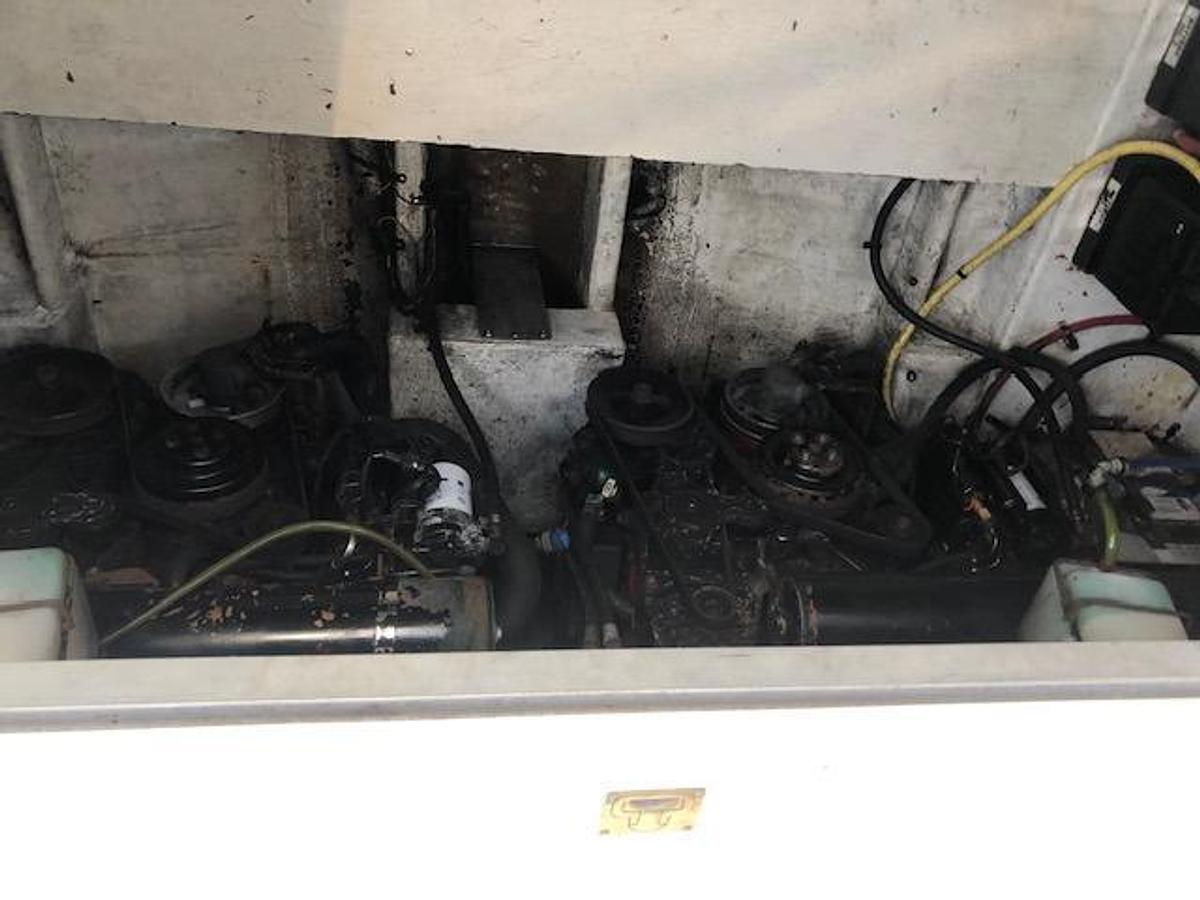 Used 2004 Cruisers Yachts 280 Express