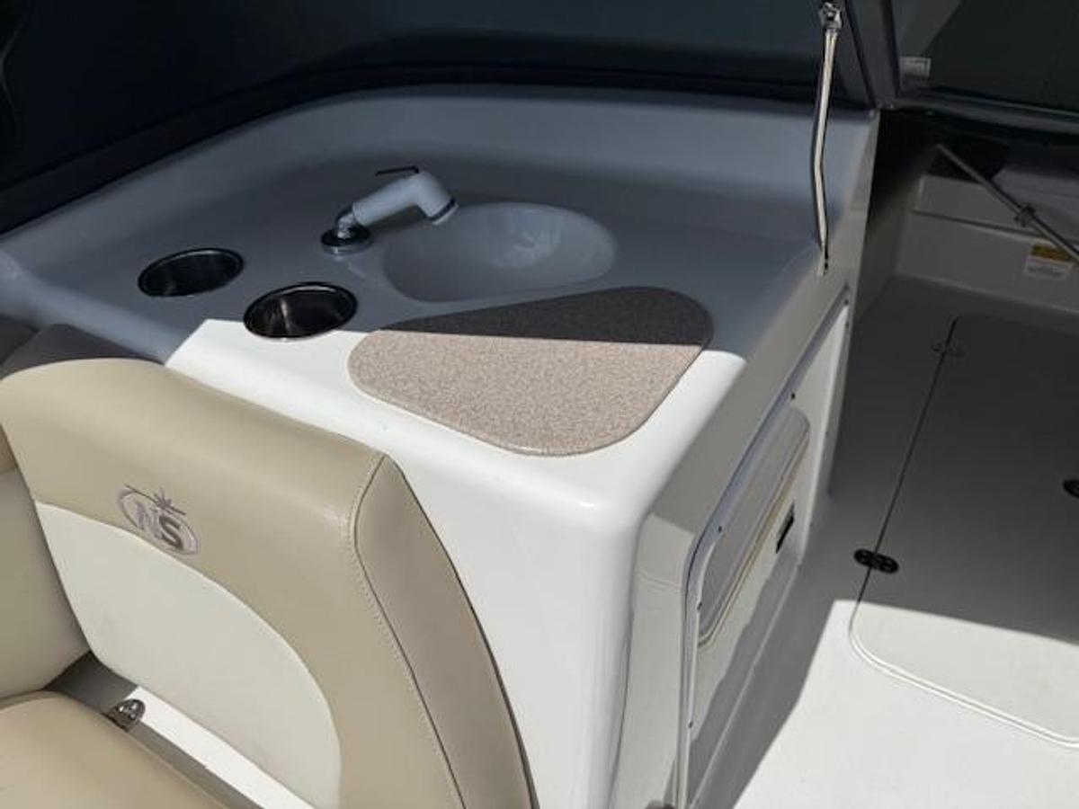 Used 2017 NauticStar 203 DC Sport Deck Boat