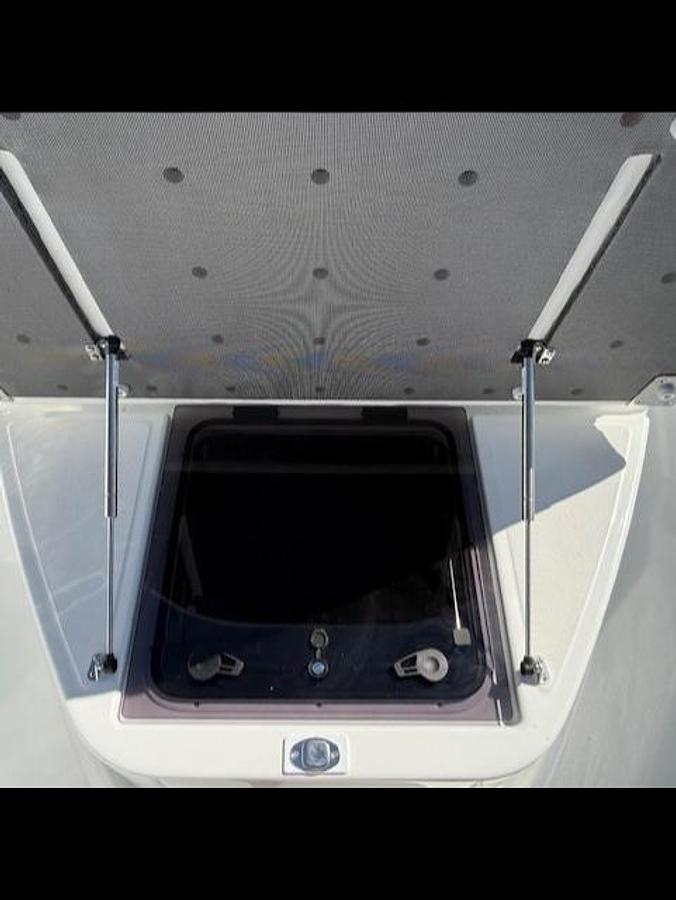 2026 Wellcraft 38 T-Top