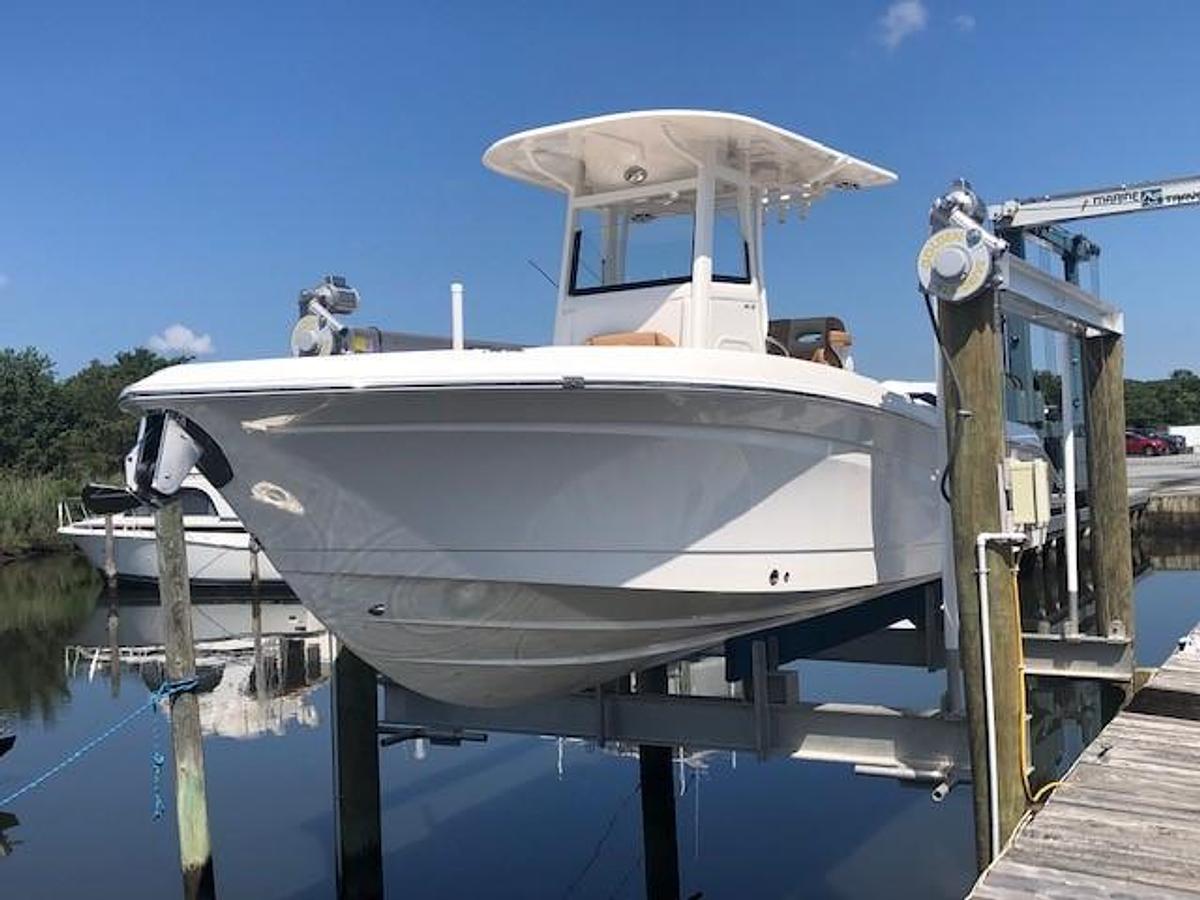 2023 NauticStar 24 XS