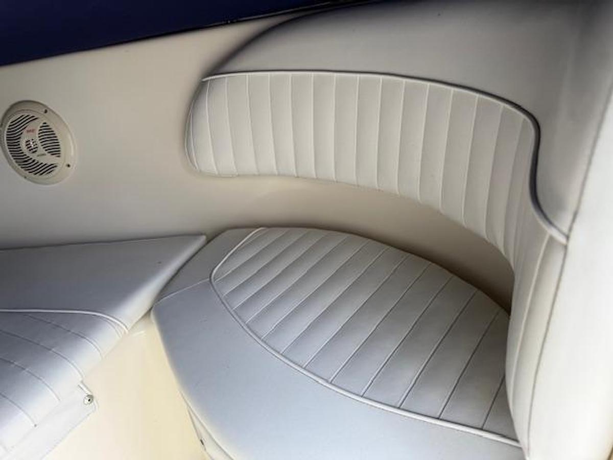 Used 2006 Scout 205 Dorado