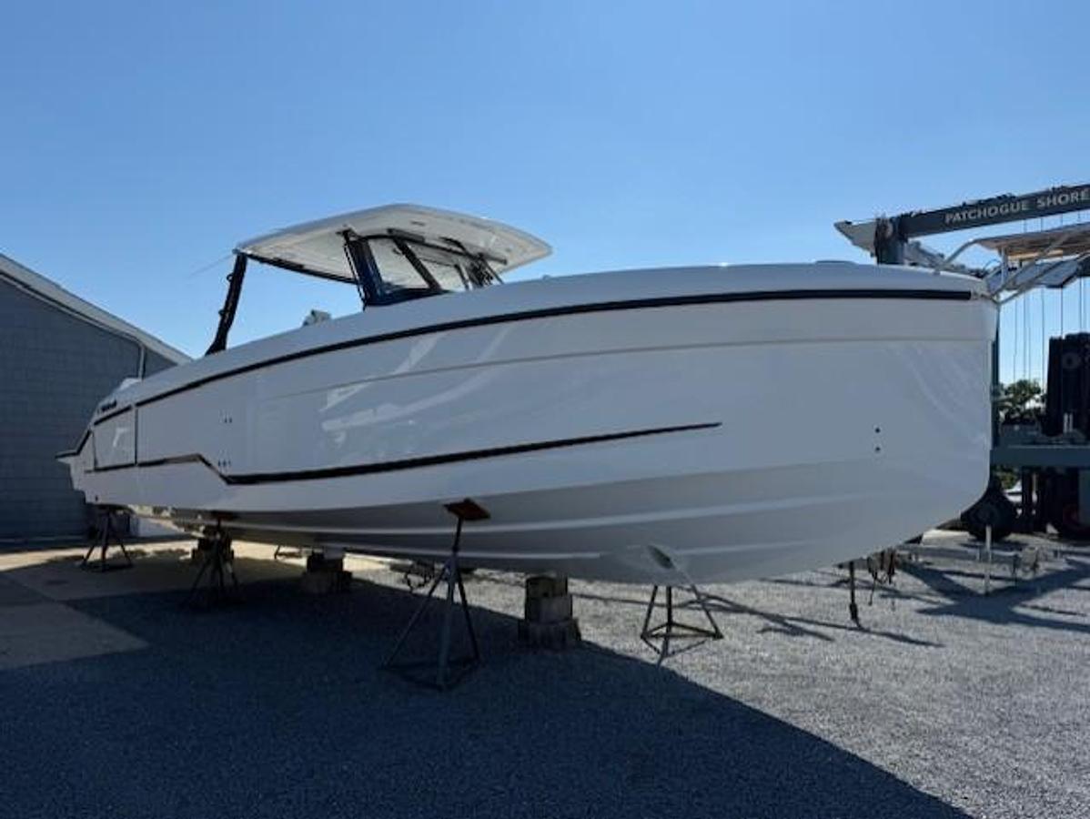 2026 Wellcraft 38 T-Top