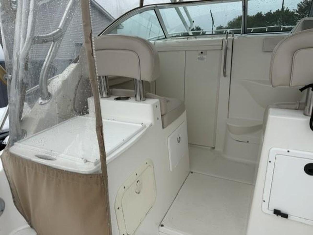 Used 2000 Wellcraft 290 Coastal