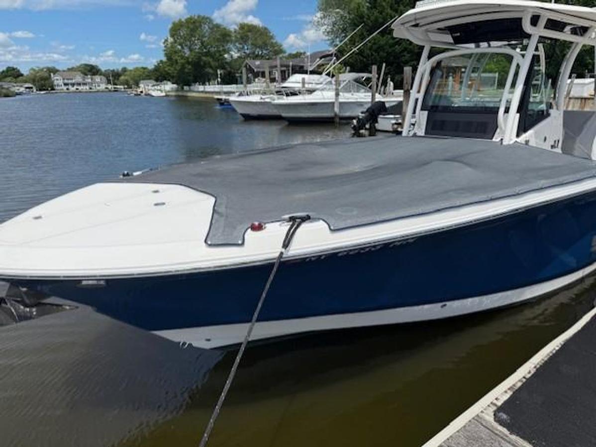 Used 2018 Wellcraft 302 Fisherman